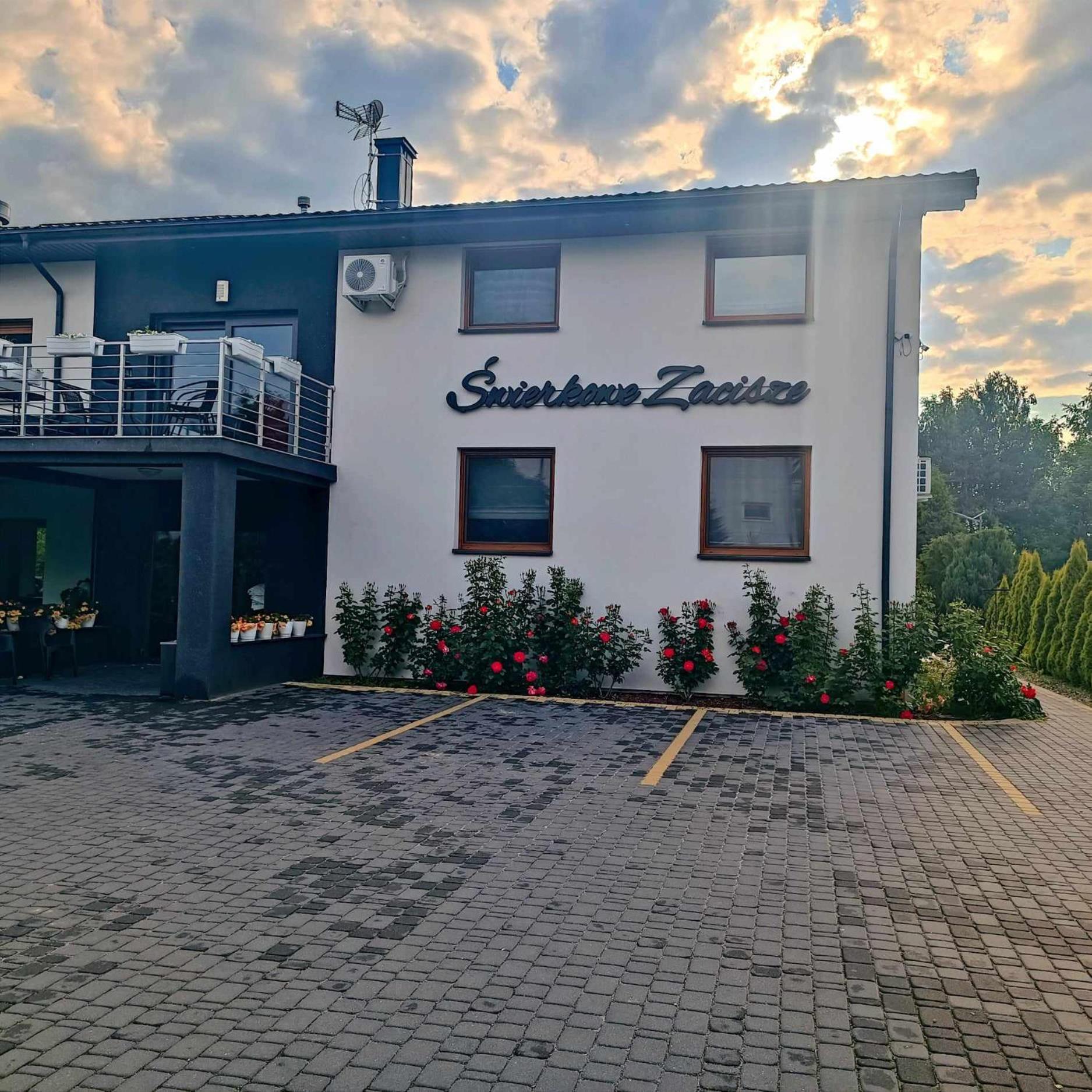 Swierkowe Zacisze Hotel Firlej Luaran gambar
